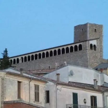 5 Posti Con Cucina E Parcheggio Privato Gratuito דירה