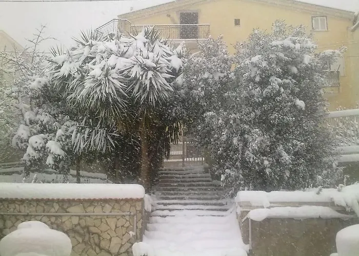 5 Posti Con Cucina E Parcheggio Privato Gratuito Candela