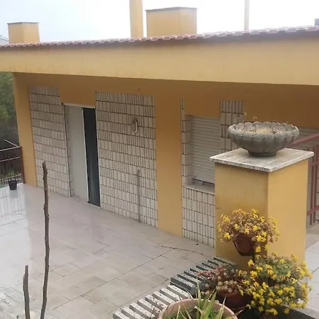 5 Posti Con Cucina E Parcheggio Privato Gratuito Candela