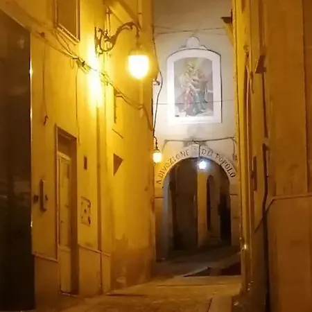 5 Posti Con Cucina E Parcheggio Privato Gratuito Апартаменты *