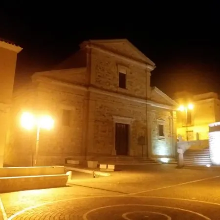 Апартаменты 5 Posti Con Cucina E Parcheggio Privato Gratuito *