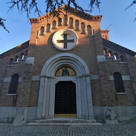 5 Posti Con Cucina E Parcheggio Privato Gratuito Апартаменты *