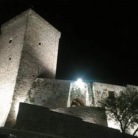 5 Posti Con Cucina E Parcheggio Privato Gratuito *