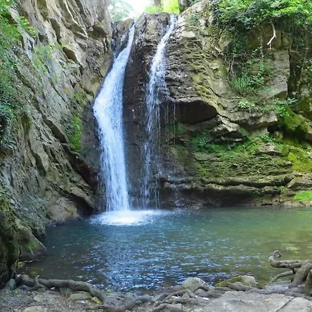 5 Posti Con Cucina E Parcheggio Privato Gratuito Апартаменты Candela