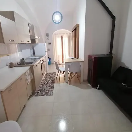 5 Posti Con Cucina E Parcheggio Privato Gratuito Candela