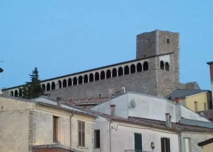 5 Posti Con Cucina E Parcheggio Privato Gratuito Daire