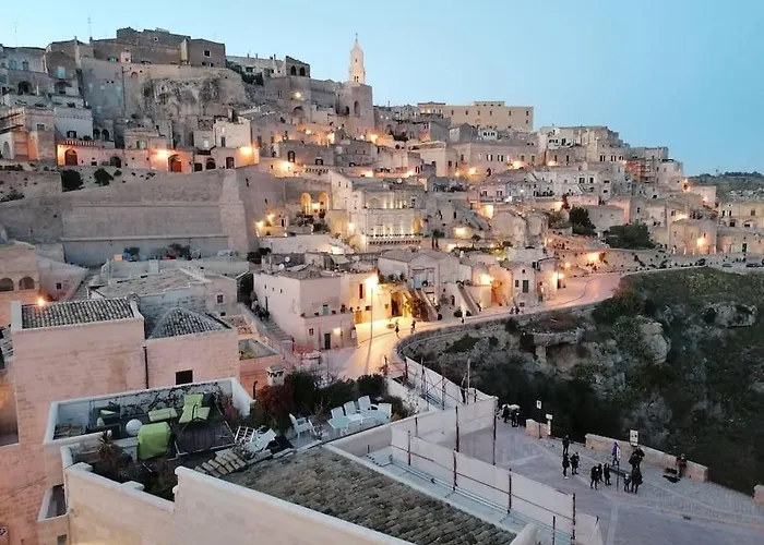 5 Posti Con Cucina E Parcheggio Privato Gratuito