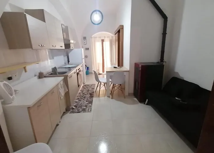 5 Posti Con Cucina E Parcheggio Privato Gratuito Candela